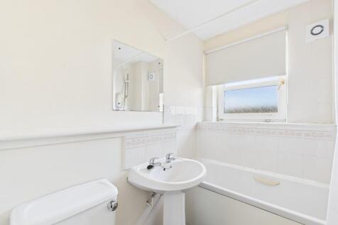 CAM05526G0-PR0059...