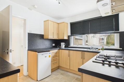 CAM05526G0-PR0072...