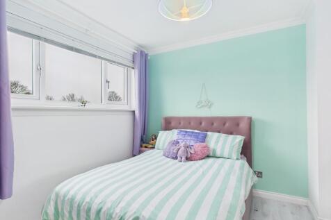 CAM05526G0-PR0064...