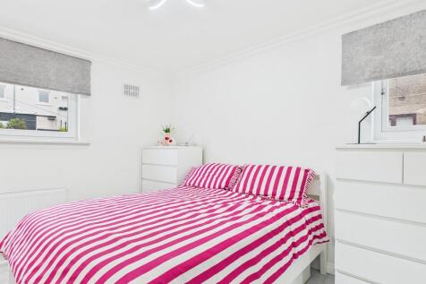 CAM05526G0-PR0064...