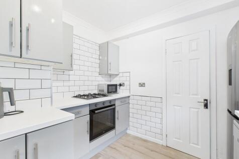 CAM05526G0-PR0064...