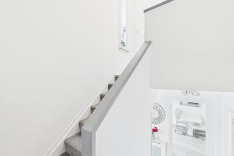 CAM05526G0-PR0064...