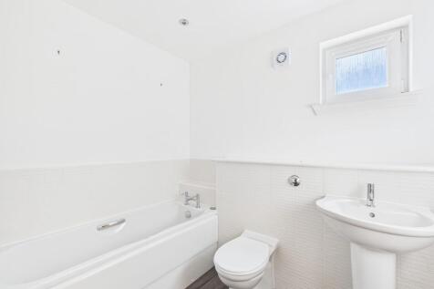 CAM05526G0-PR0039...