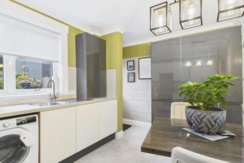 CAM05526G0-PR0067...