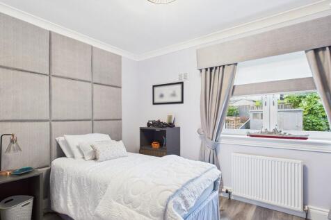 CAM05526G0-PR0067...