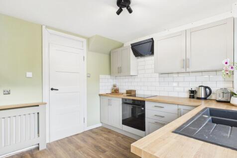 CAM05526G0-PR0069...