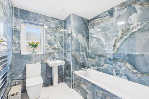 CAM05526G0-PR0066...