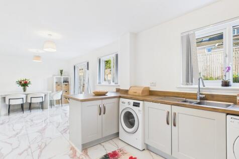 CAM05526G0-PR0066...