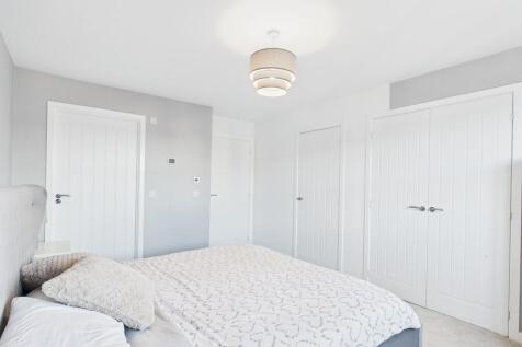 CAM05526G0-PR0066...