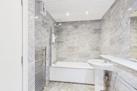 CAM05526G0-PR0073...