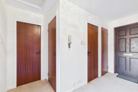 CAM05526G0-PR0073...