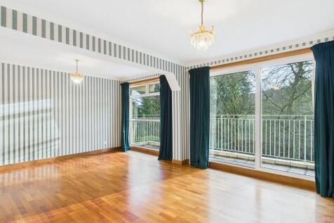 CAM05526G0-PR0074...