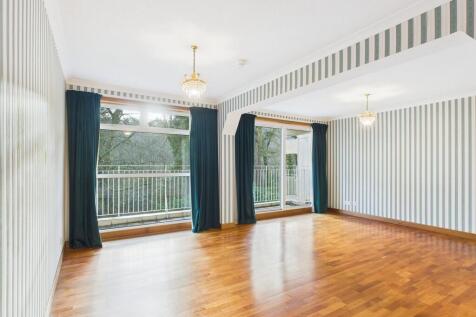 CAM05526G0-PR0074...