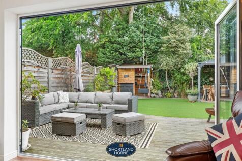 living room/rear garden