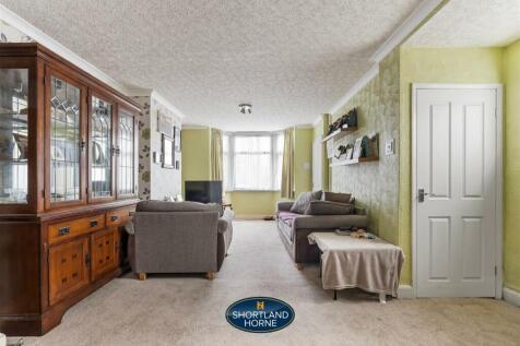 Lounge / Dining Room