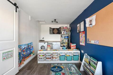 playroom/utility