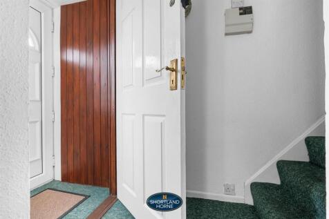 porch/hall