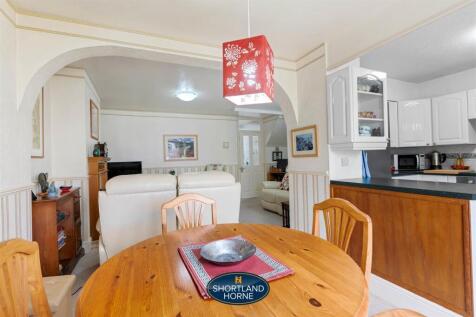Lounge / Dining Room