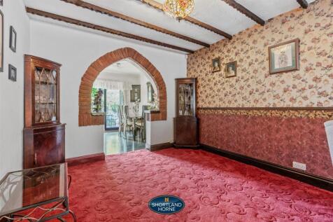 Lounge / Dining Room
