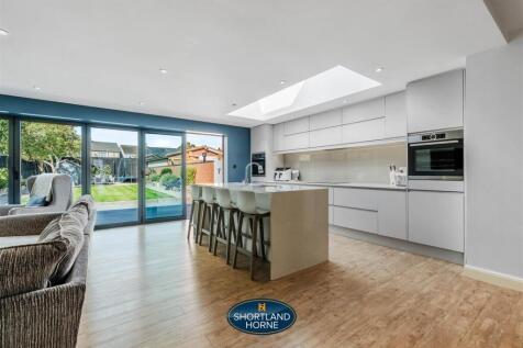 kitchen/family room