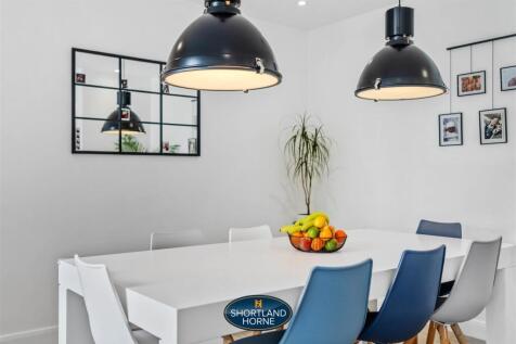 kitchen/family room