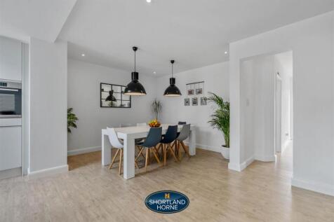 kitchen/family room