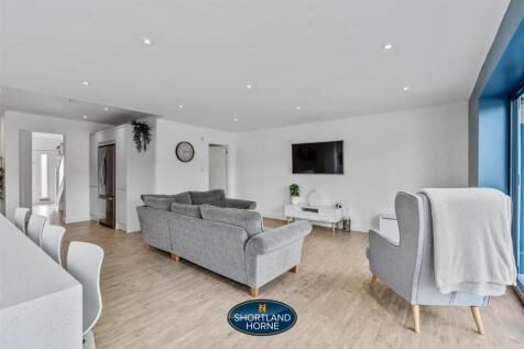 kitchen/family room