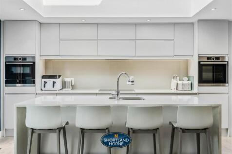 kitchen/family room