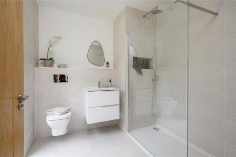 Ground Floor Ensuite