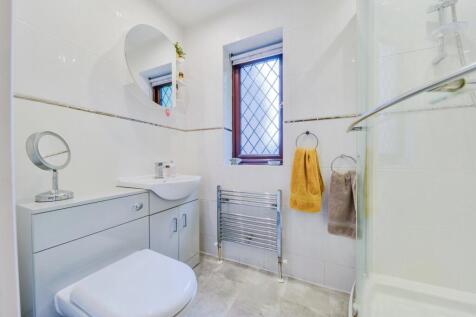 Master En-suite