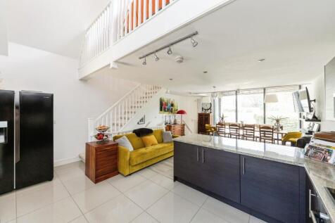 Kitchen/Family Room