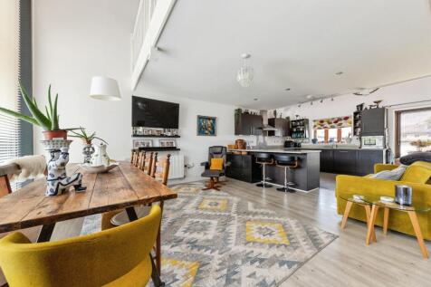 Kitchen/Family Room