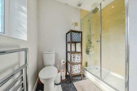 Master En-suite