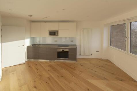 Lounge / Kitchen