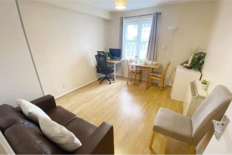 Living / Dining Room