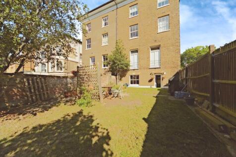 Property Image 11