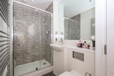 Master En-suite