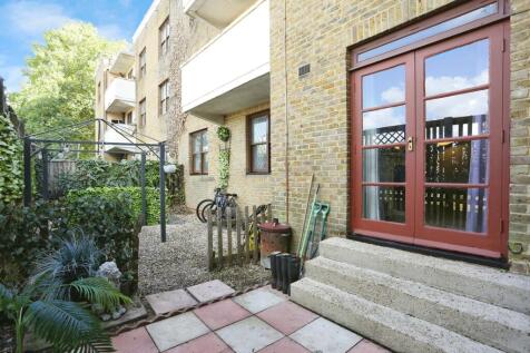 Property Image 16