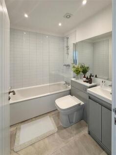 Bathroom all .jpg