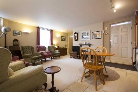 Apartment 1, 16a, Crescent House Belmont, Shrewsbu
