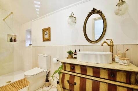 Master En-suite