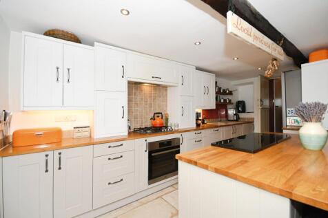 Cottage Kitchen