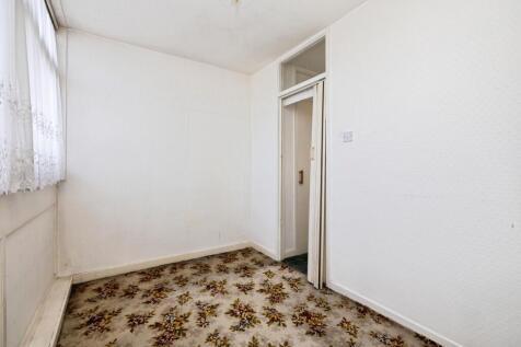 Bedroom Three/Study