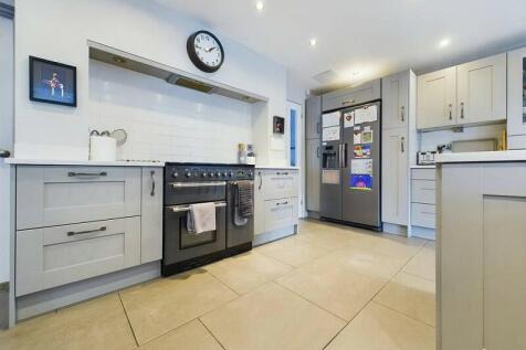 Kitchen Second Angle