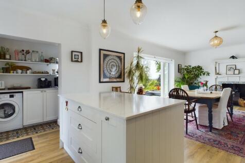 Kitchen Second Angle