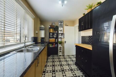 Kitchen Second Angle