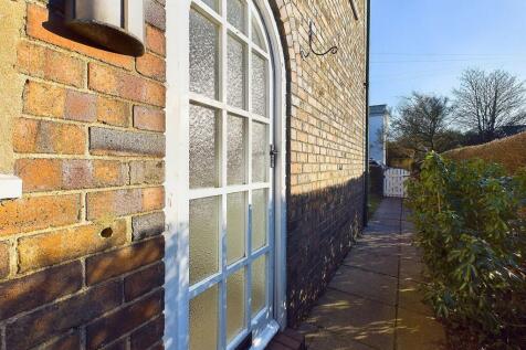 Entrance Porch