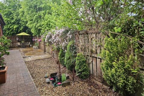 Paved Terrace/Rear Garden