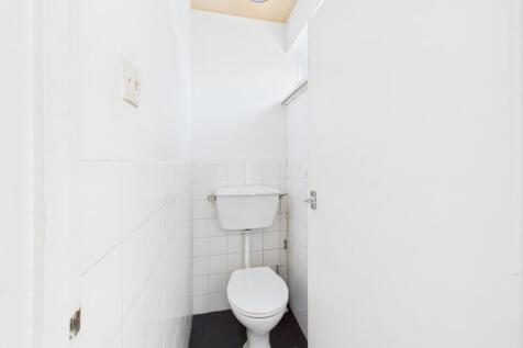 Separate WC