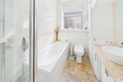 Ground Floor Bathroom
